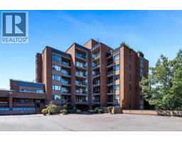 403 105 Gorge Rd E, Victoria, BC V9A1L1 Photo 23