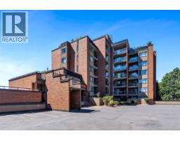 403 105 Gorge Rd E, Victoria, BC V9A1L1 Photo 24