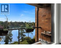 403 105 Gorge Rd E, Victoria, BC V9A1L1 Photo 9