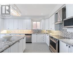 33 Rubysilver Drive, Brampton, ON L6P1R1 Photo 13