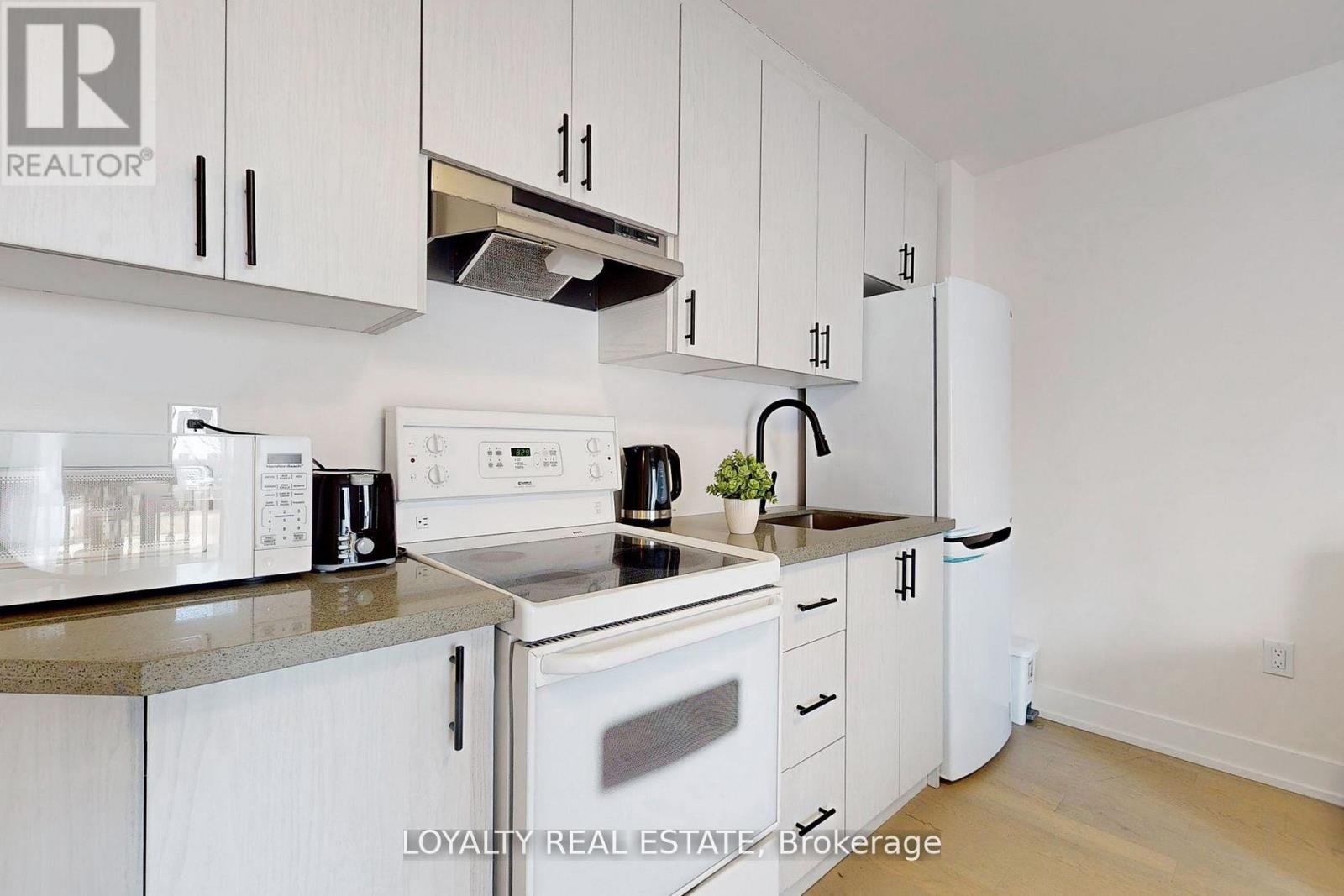 38A-LOWER MONCLOVA ROAD, Toronto (Downsview-Roding-CFB) — photo 10