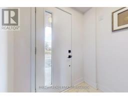 38a-lower Monclova Road, Toronto, ON M3M0A6 Photo 13