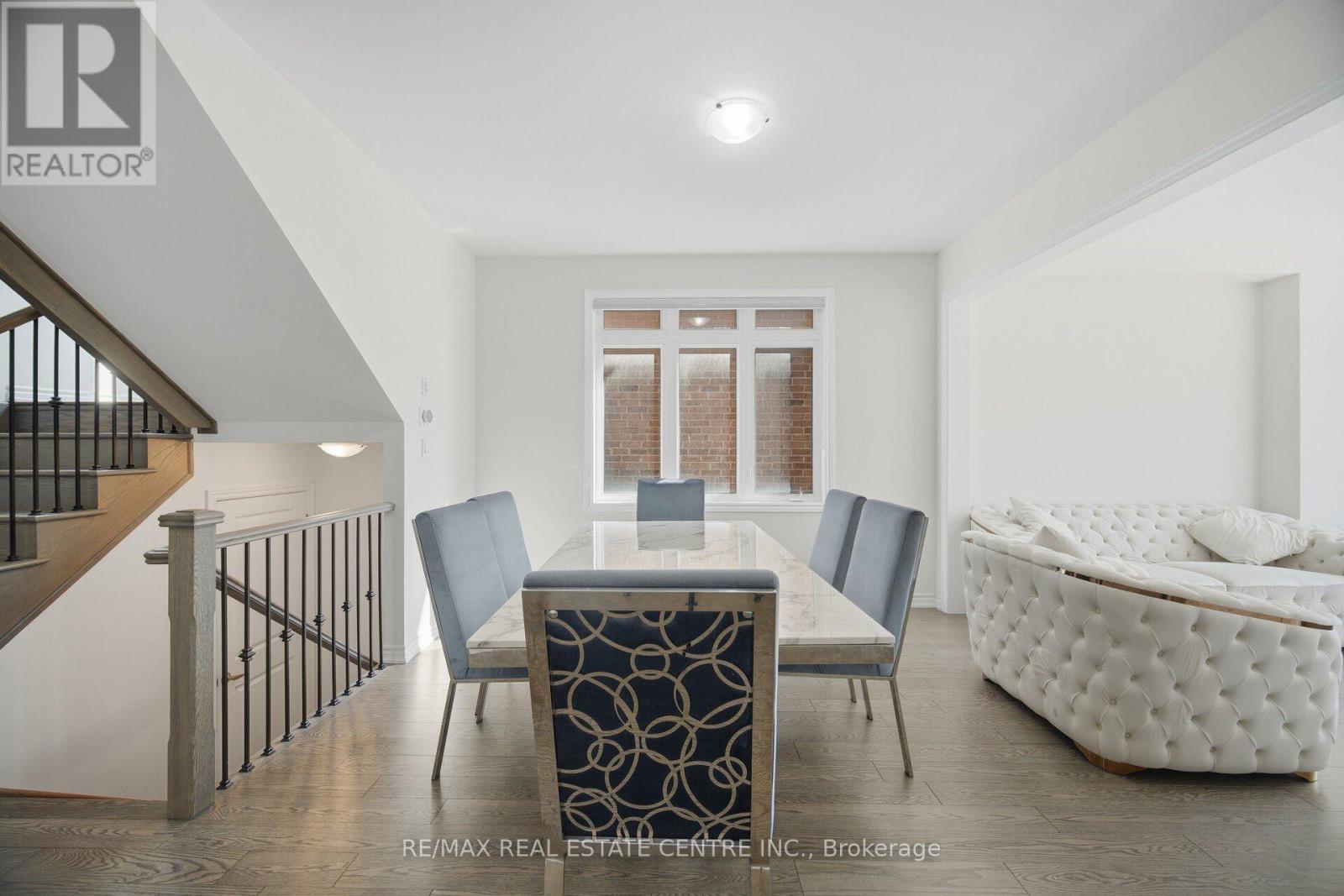30 Tiger Crescent, Brampton, ON photo 10