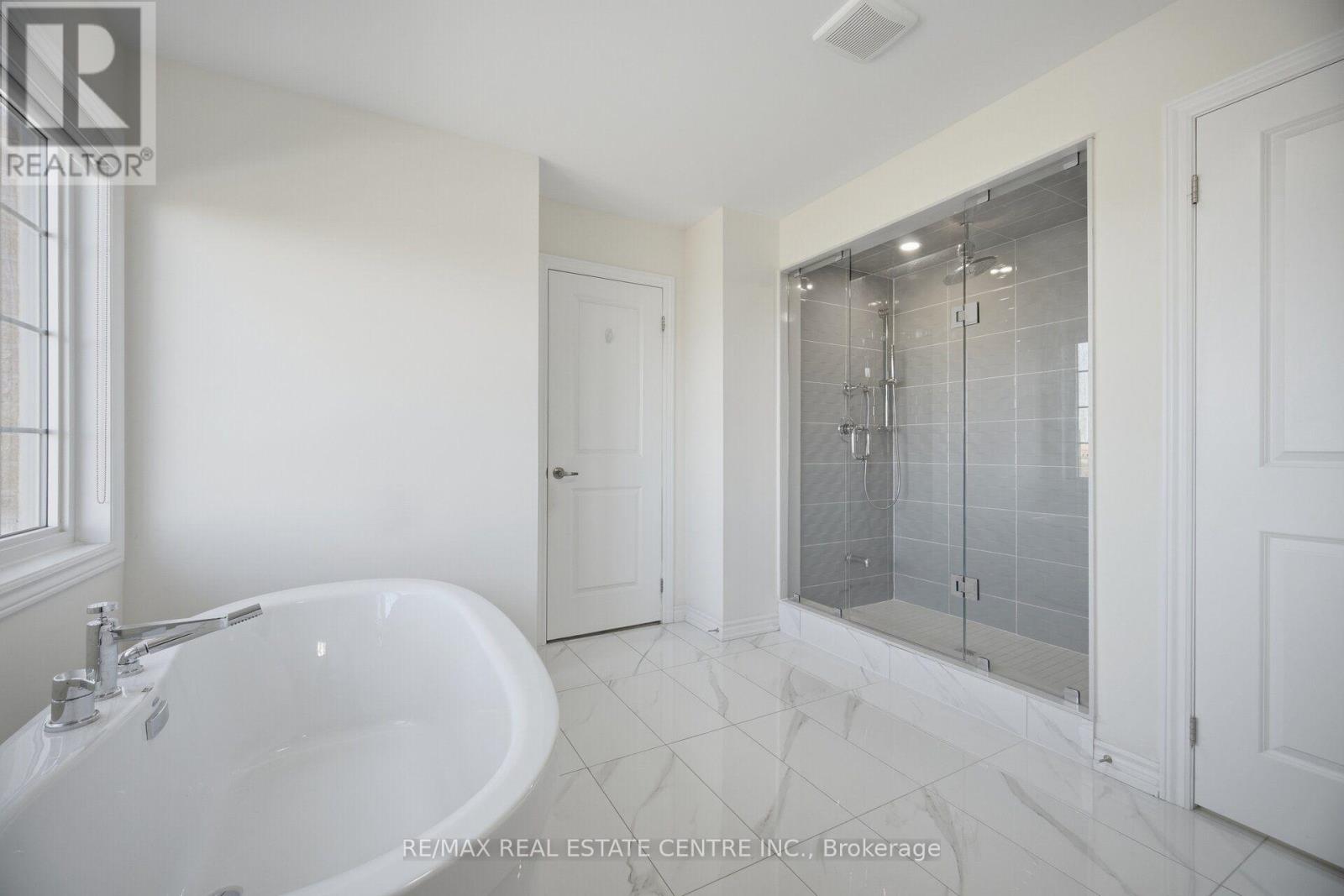 30 Tiger Crescent, Brampton, ON photo 28