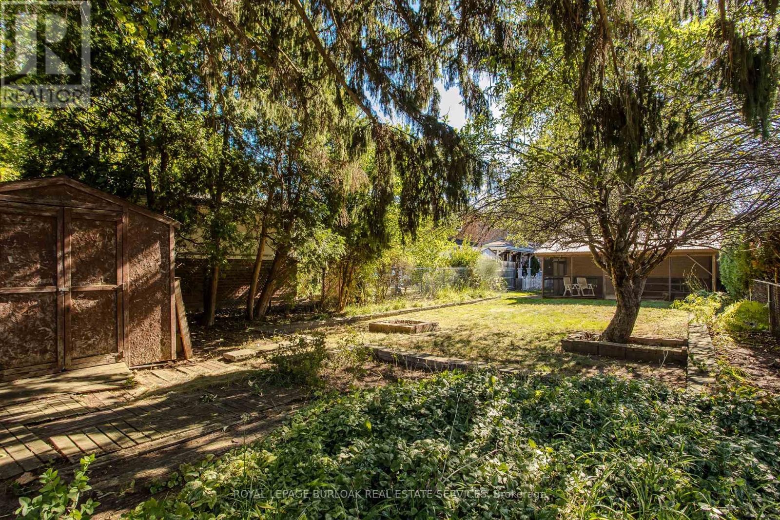 353 Enfield Road, Burlington, ON photo 38