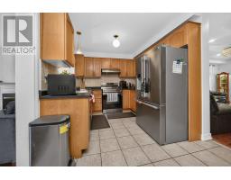 Kitchen - 7273 Gagliano Drive, Mississauga, ON L5W1X3 Photo 12