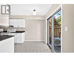 27 - 819 Village Green Boulevard, Mississauga, ON L5E3H7 Photo 10