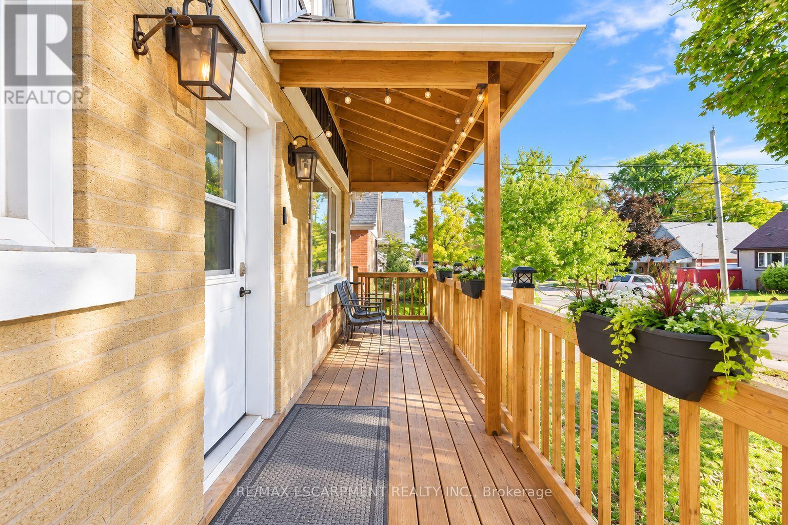 284 East 21st Street, Hamilton, ON photo 2