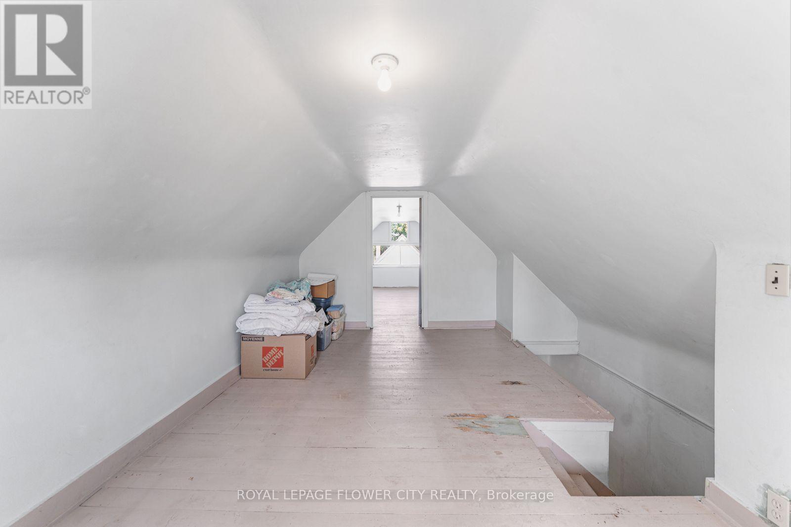 11 MCNEIL STREET - 26