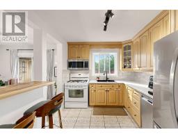 151 Moxley Court, Hamilton, ON L8T4S2 Photo 11