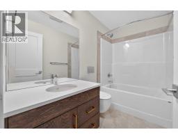 3121 44 Street S - photo 32