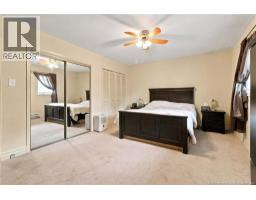 3pc Ensuite bath - 98 Firwood Crescent, Moncton, NB E1A5X2 Photo 15