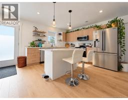 137 LeBlanc Avenue, photo 7