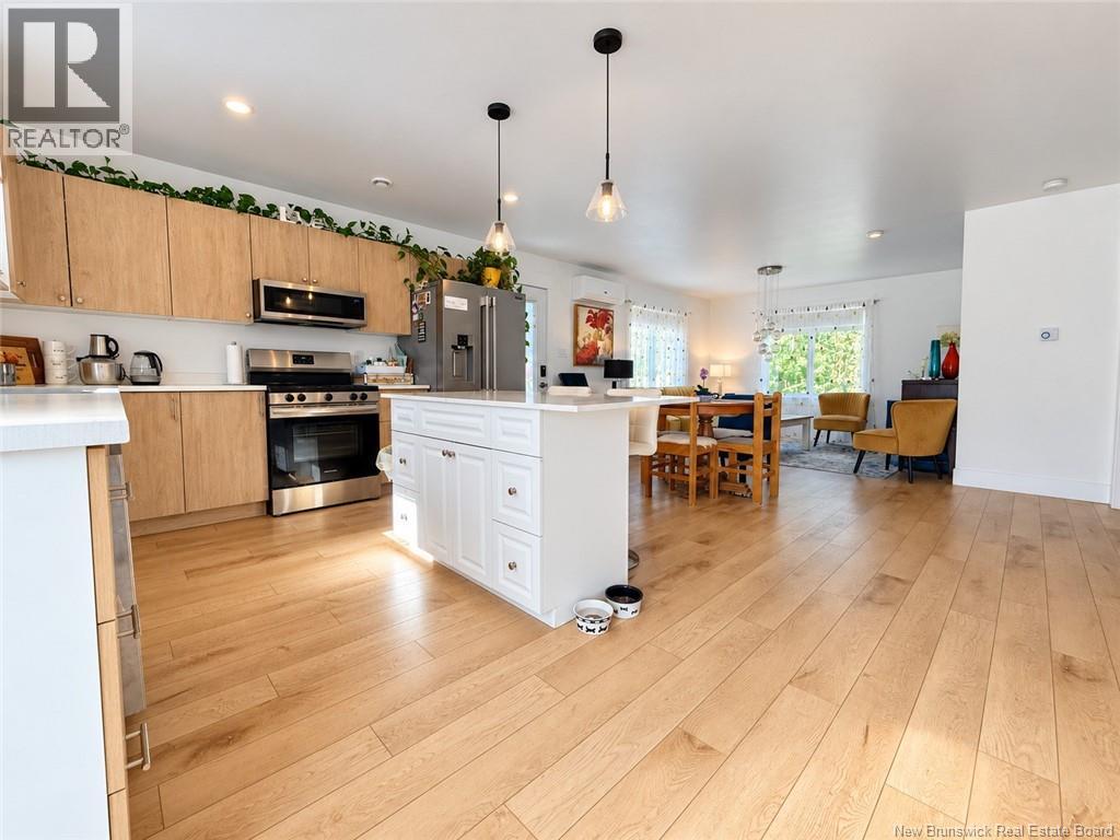 137 LeBlanc Avenue - 5