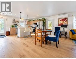 137 LeBlanc Avenue, photo 8