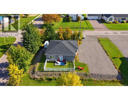 137 LeBlanc Avenue, photo 21
