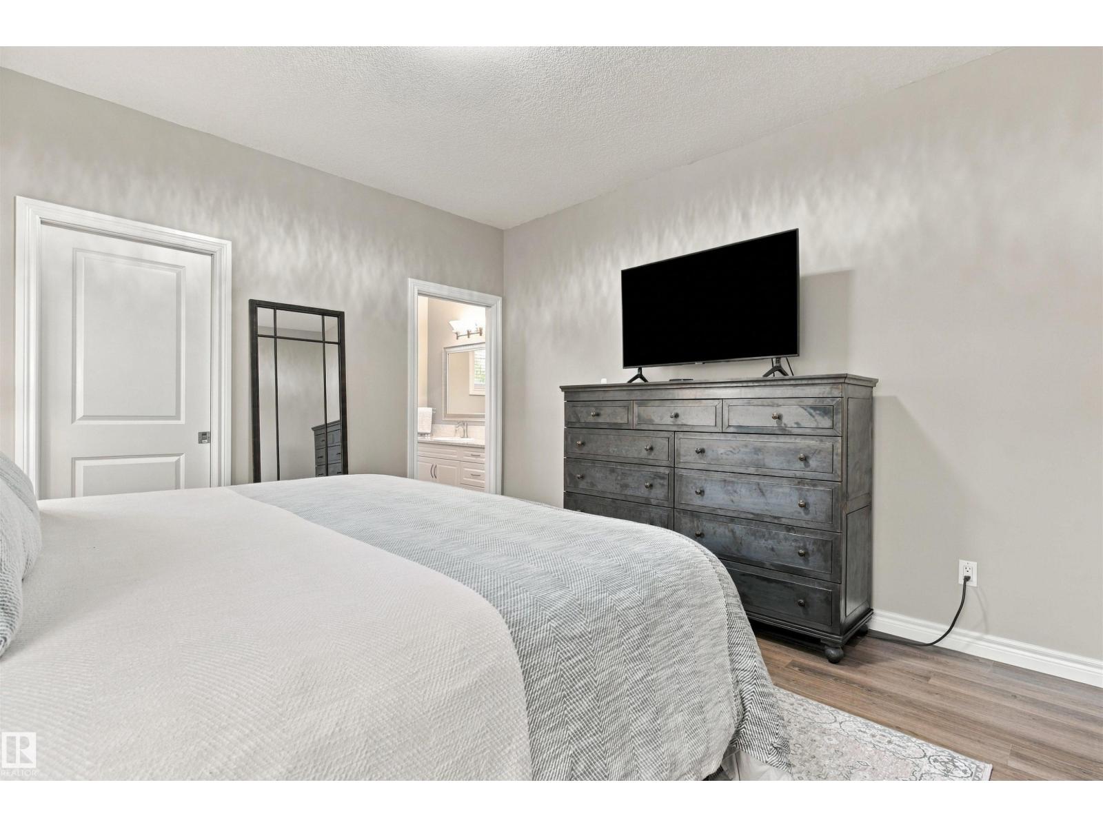 3611 61 Street, photo 21
