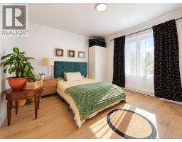 137 LeBlanc Avenue, photo 19