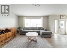 4pc Bathroom - 249 Thrush Street, Fort Mcmurray, AB T9K0L8 Photo 7