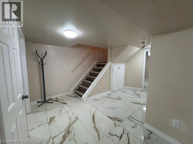 614 FENNELL Avenue E Unit# Lower, Hamilton — photo 4