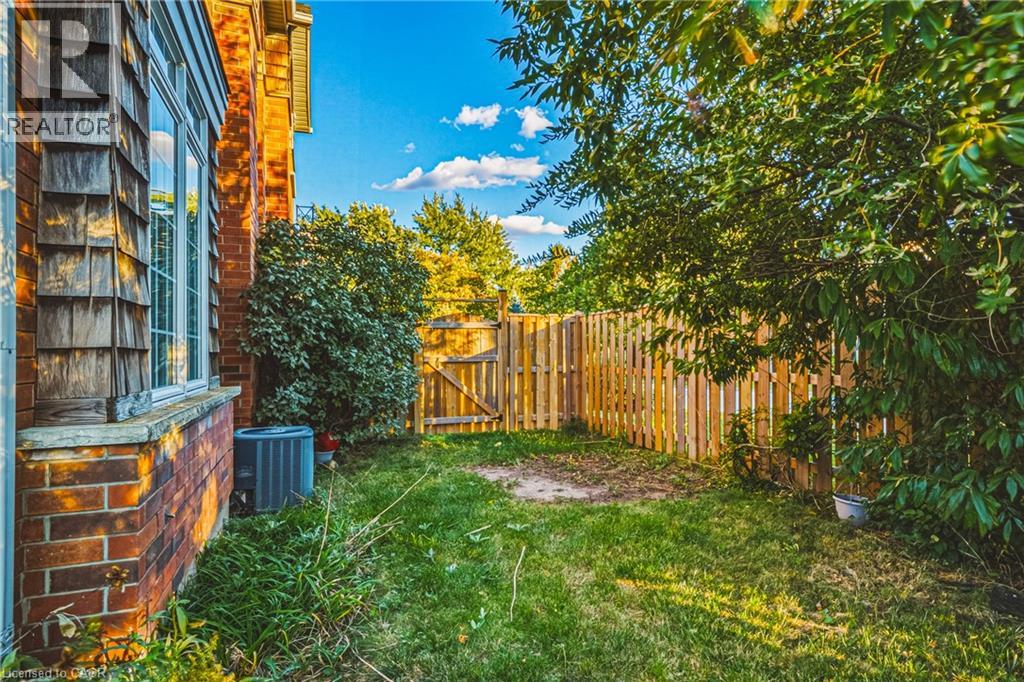 3 HARTLAND Road - 34