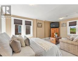 256 Grooms Avenue, Oshawa, ON L1G4A3 Photo 16