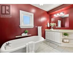 256 Grooms Avenue, Oshawa, ON L1G4A3 Photo 20
