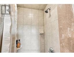 256 Grooms Avenue, Oshawa, ON L1G4A3 Photo 22