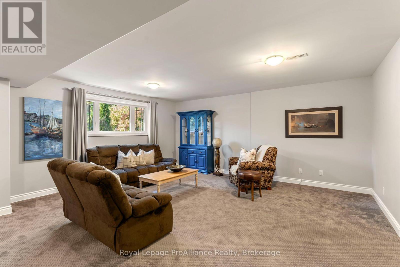 21502 LOYALIST PARKWAY (HIGHWAY 33) PARKWAY - 31