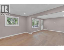 Laundry room - 1426 Southam Street, Regina, SK S4T6T7 Photo 9