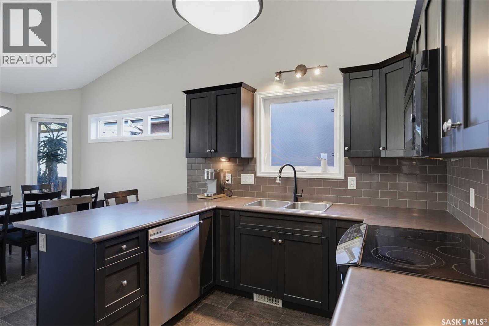 311 Blackstock COVE, Saskatoon — photo 27