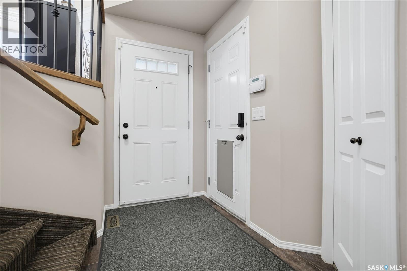 311 Blackstock COVE, Saskatoon — photo 5