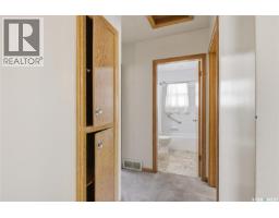 Bedroom - 2522 William Avenue, Saskatoon, SK S7J1B3 Photo 7