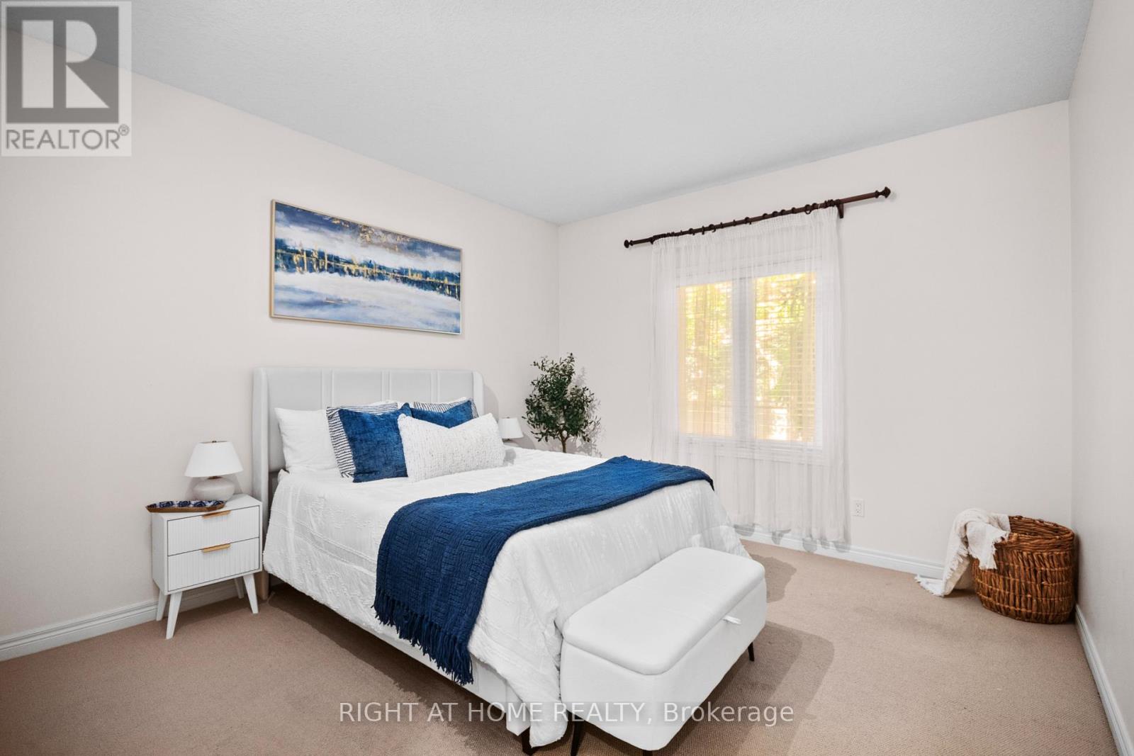 169 WEST RIVERTRACE WALK - Image 27