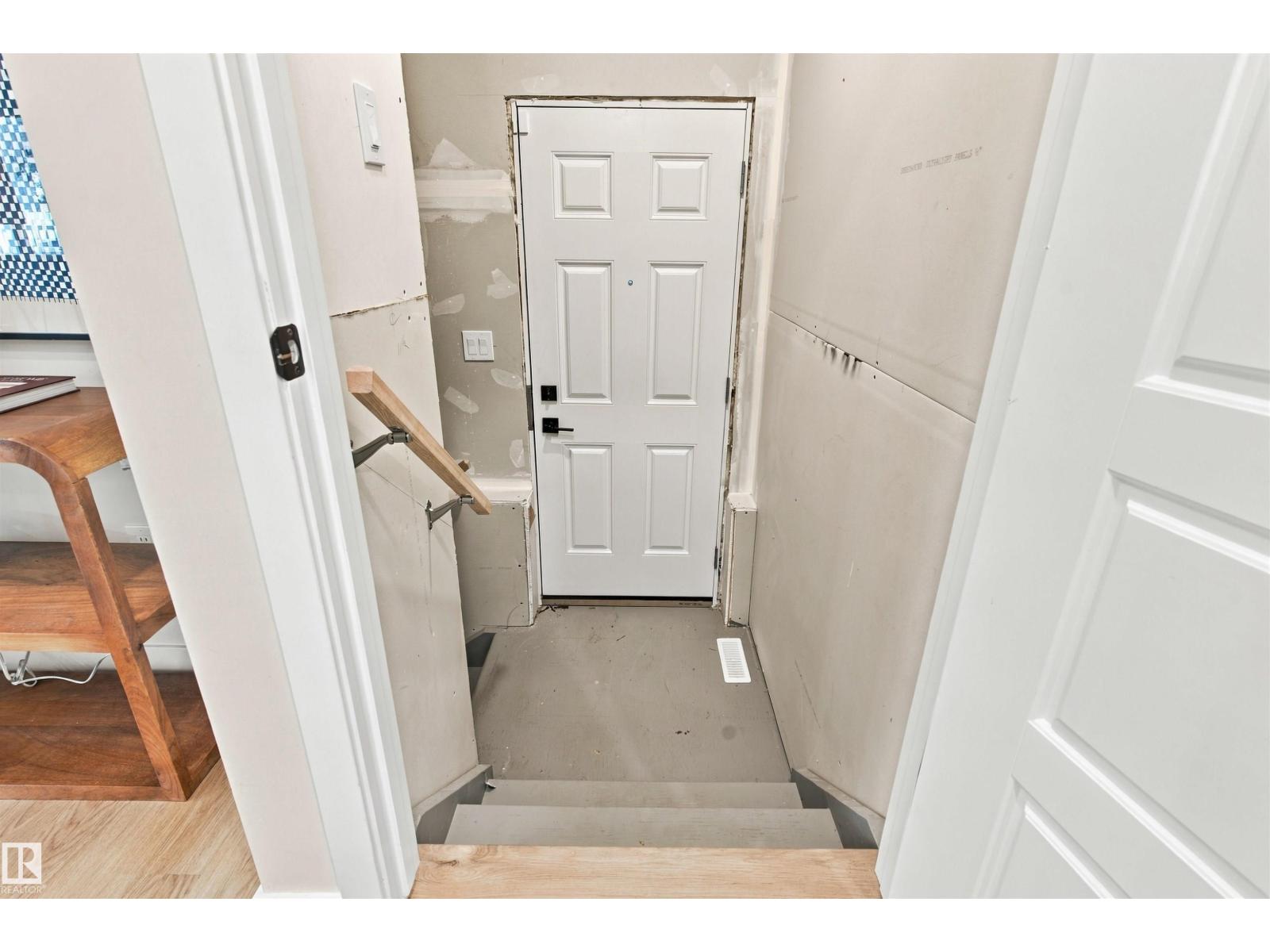 3806 Erlanger DR NW - Image 50