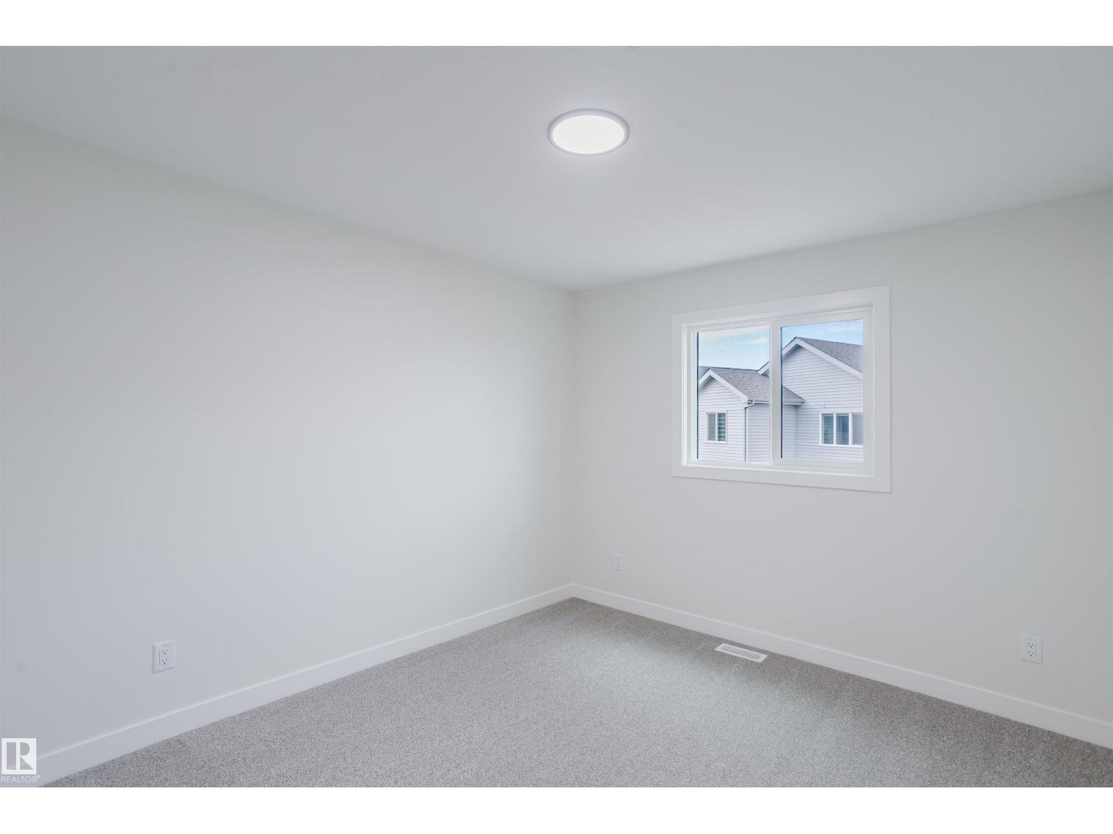 432 27 ST SW - 36