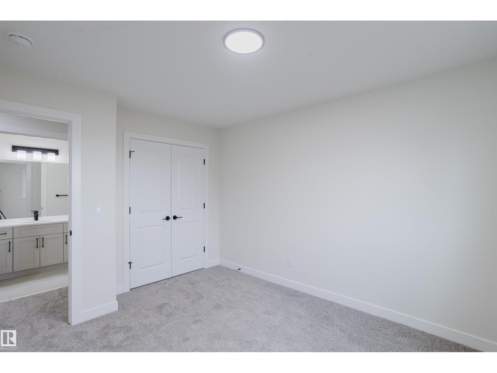 428 27 ST SW - 39