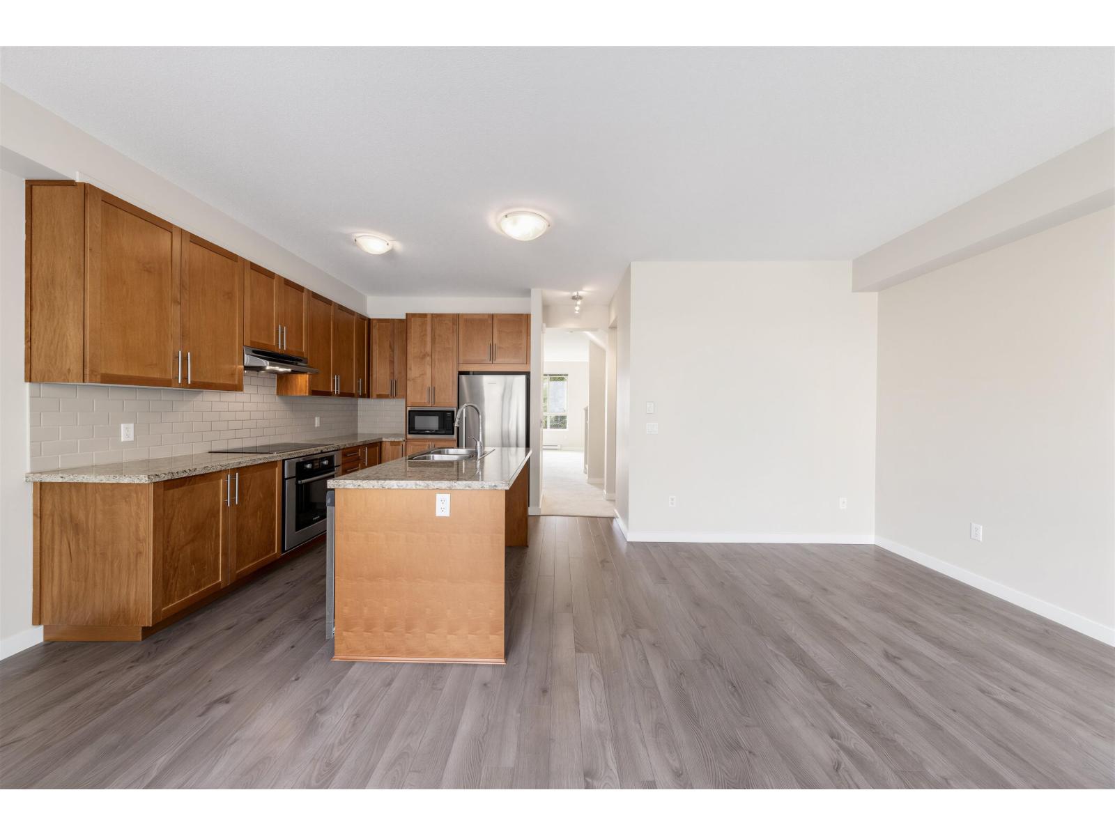 27 2738 158 STREET, Surrey
