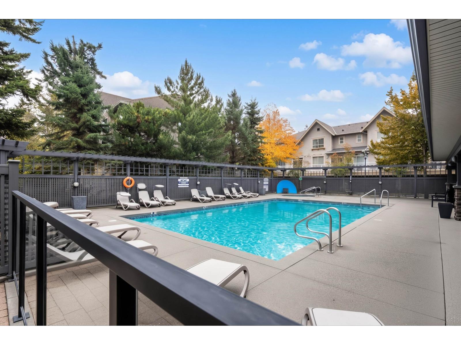27 2738 158 STREET, Surrey