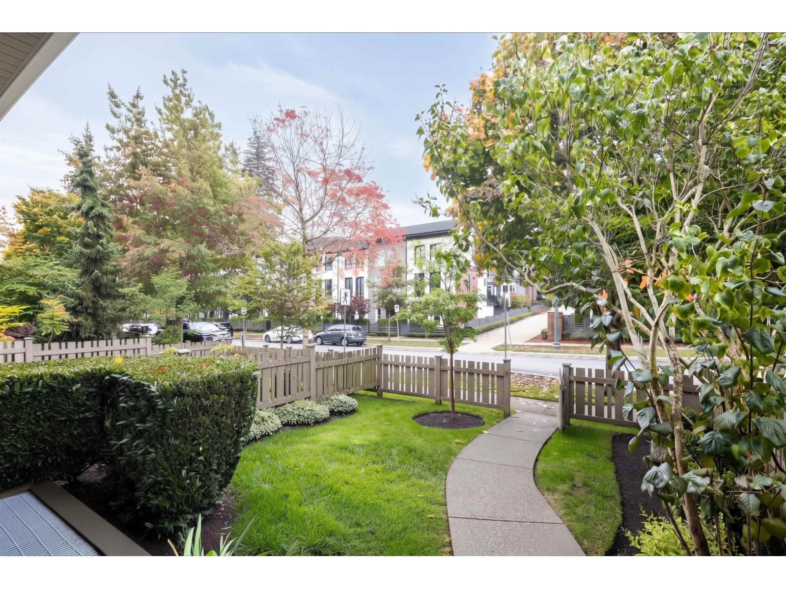 27 2738 158 STREET, Surrey