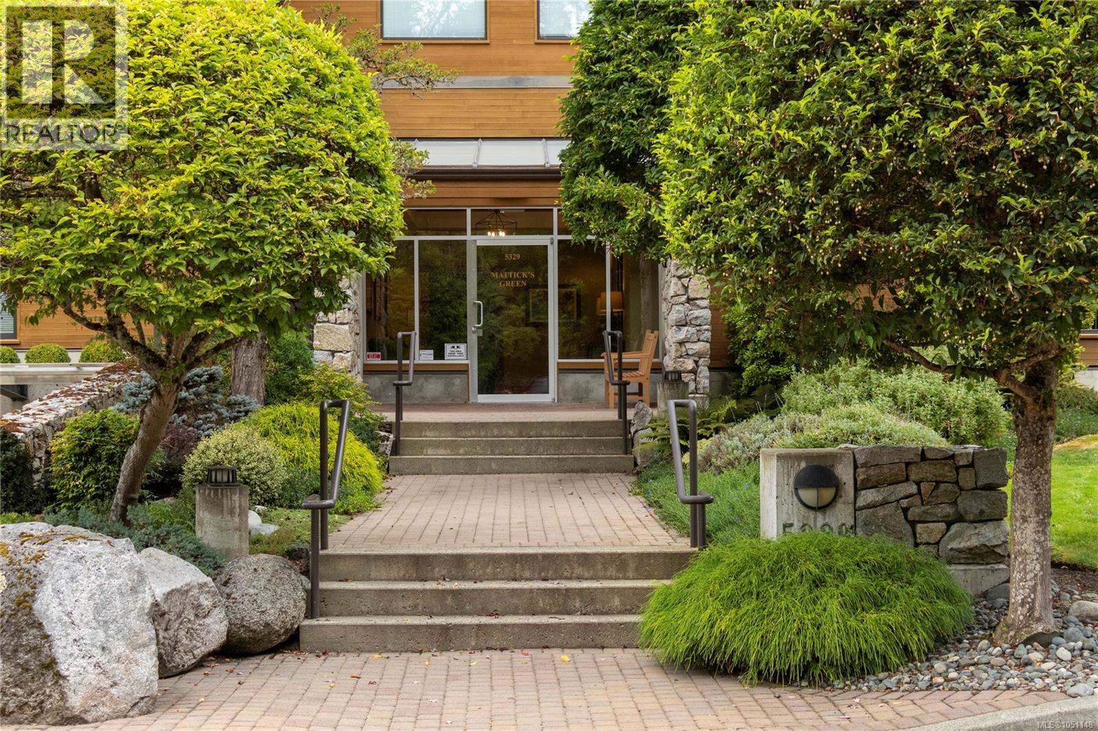 #106 5329 Cordova Bay Rd - 2