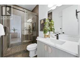2, 1524 29 Avenue SW - photo 25