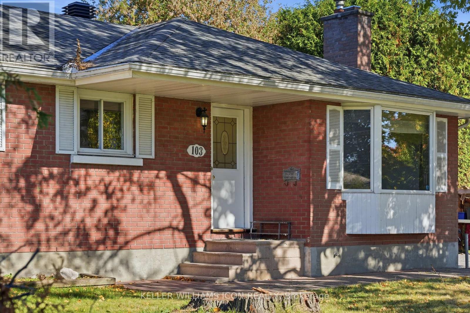 103 HARRIS PLACE - 3