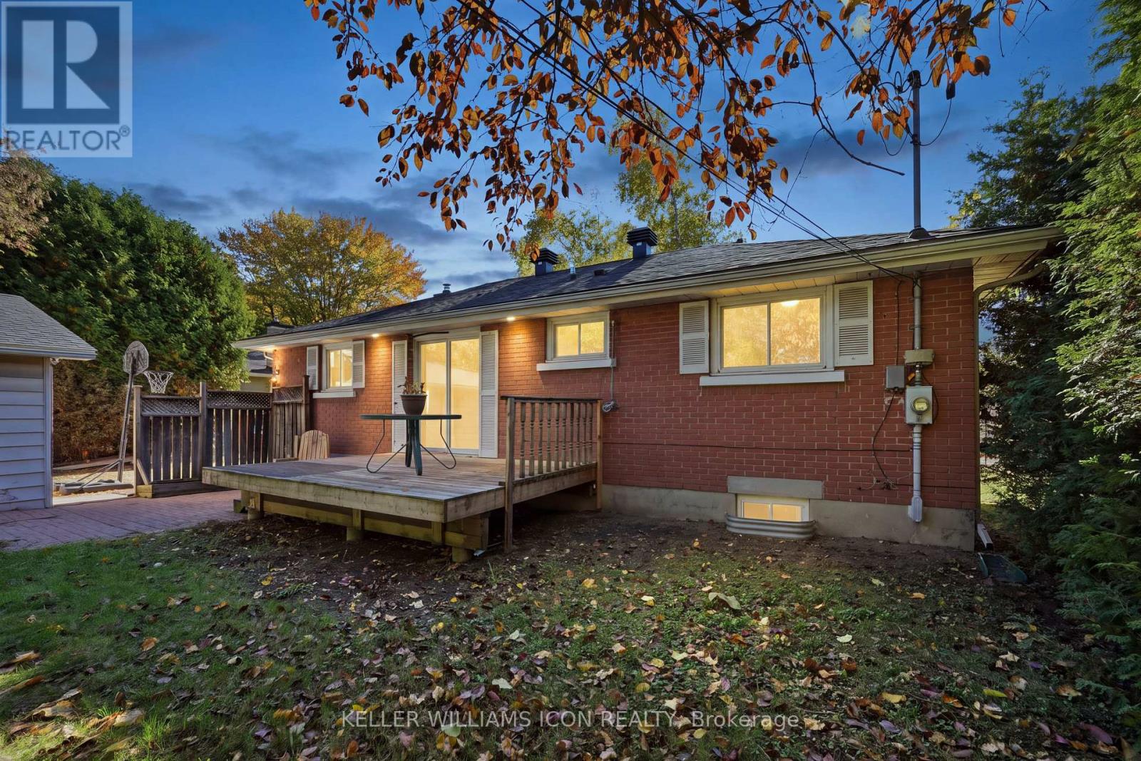 103 HARRIS PLACE - Image 34