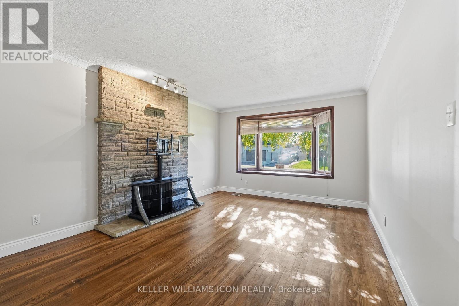 103 HARRIS PLACE - Image 7