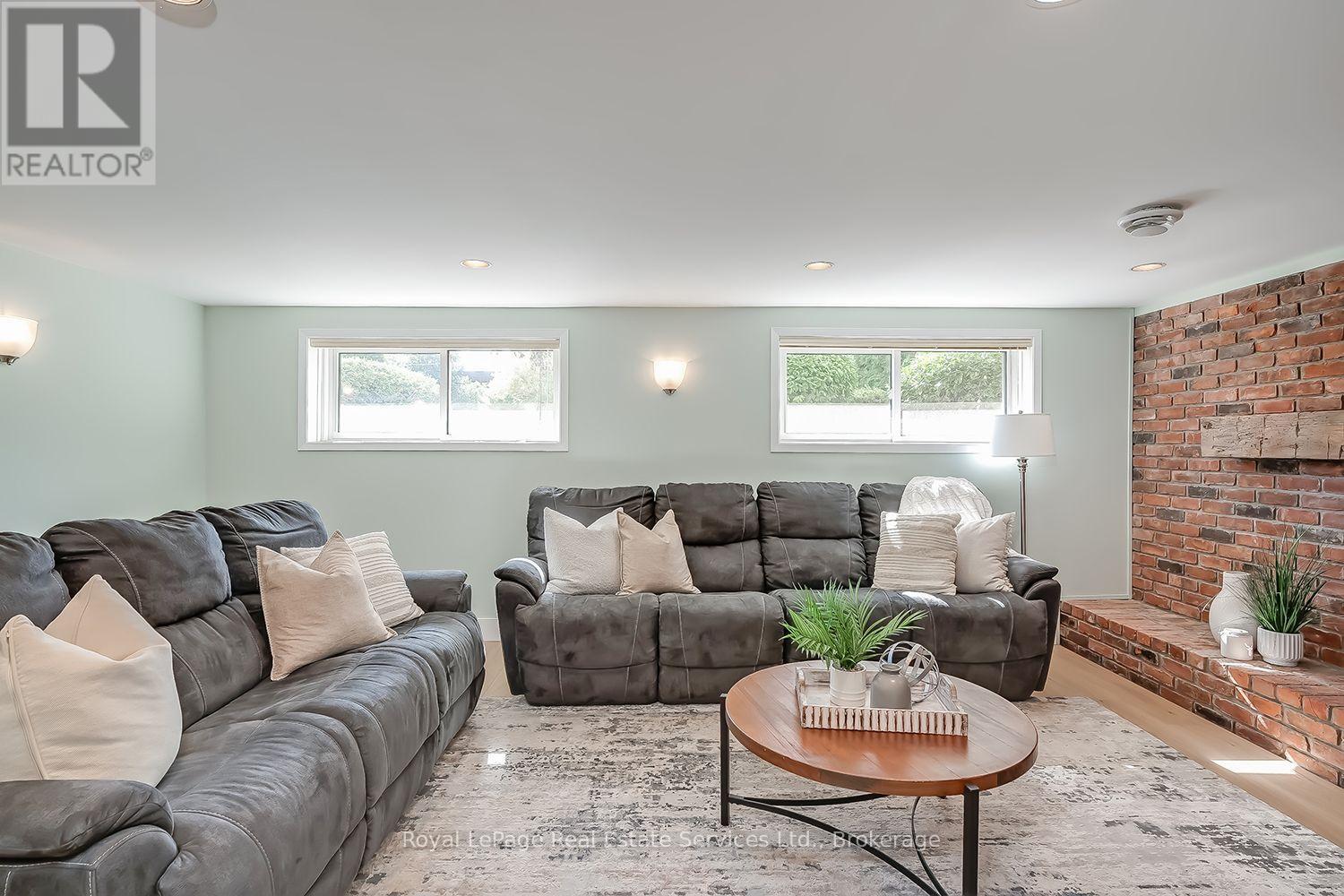 531 CUMBERLAND AVENUE - 23
