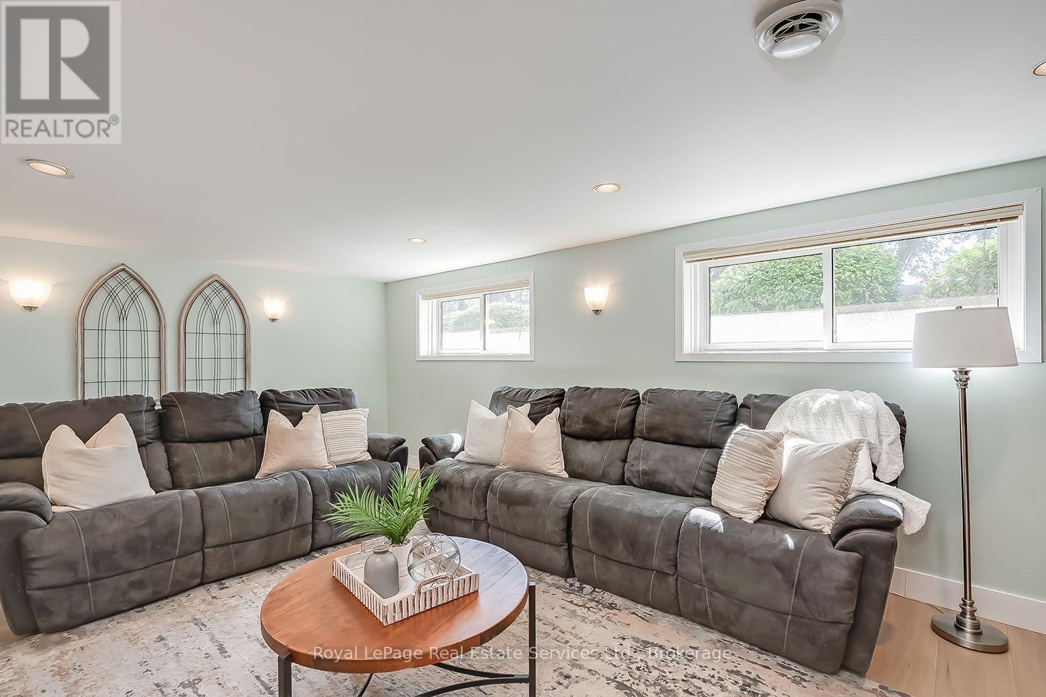 531 CUMBERLAND AVENUE - Image 24