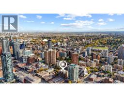 704, 718 12 Avenue SW - photo 24