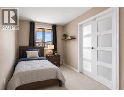 704, 718 12 Avenue SW - photo 12