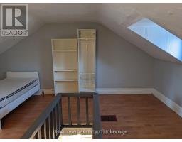 29 Kensington Avenue, Toronto, ON M5T2J8 Photo 9